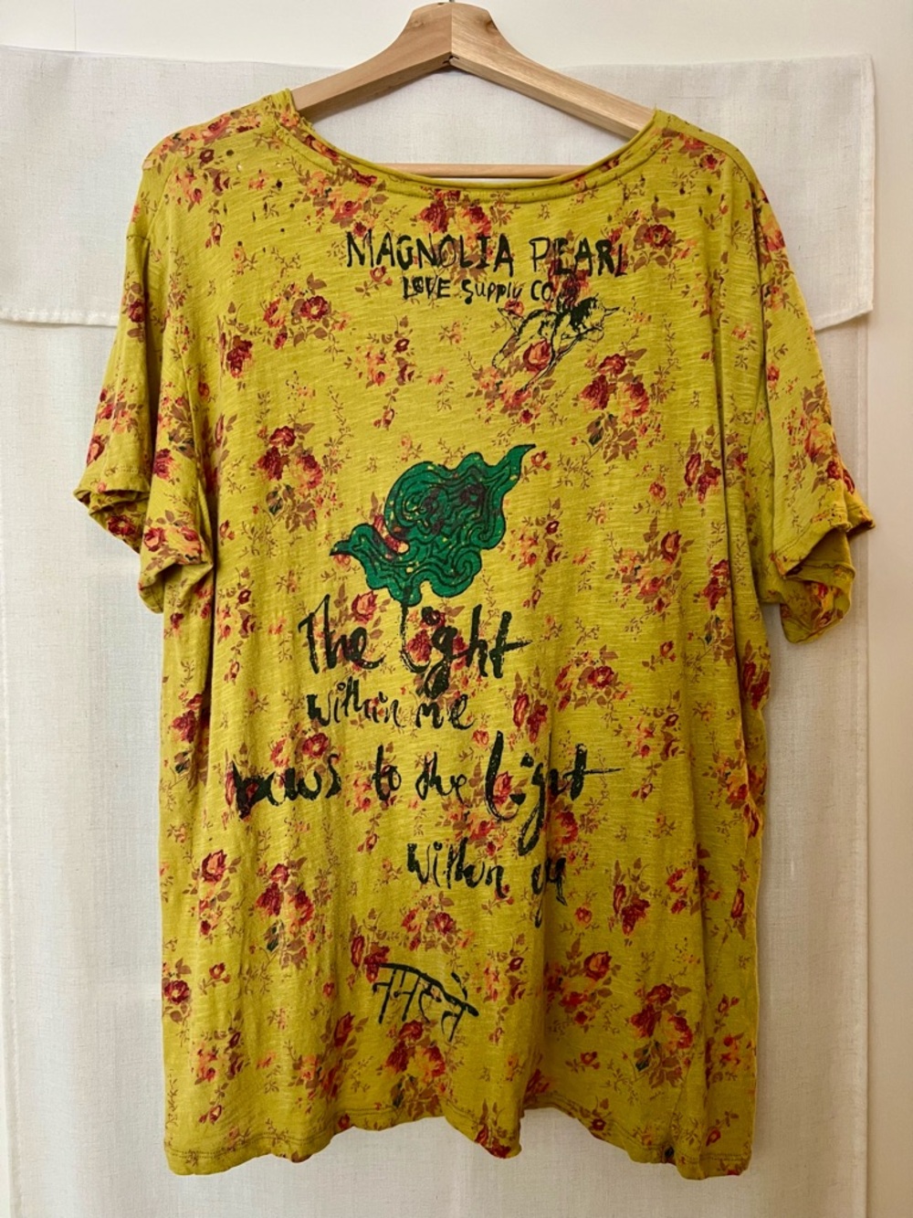Magnolia Pearl Kathmandu Dragon Tee Floral Distressed Boho OS - Picture 2 of 6